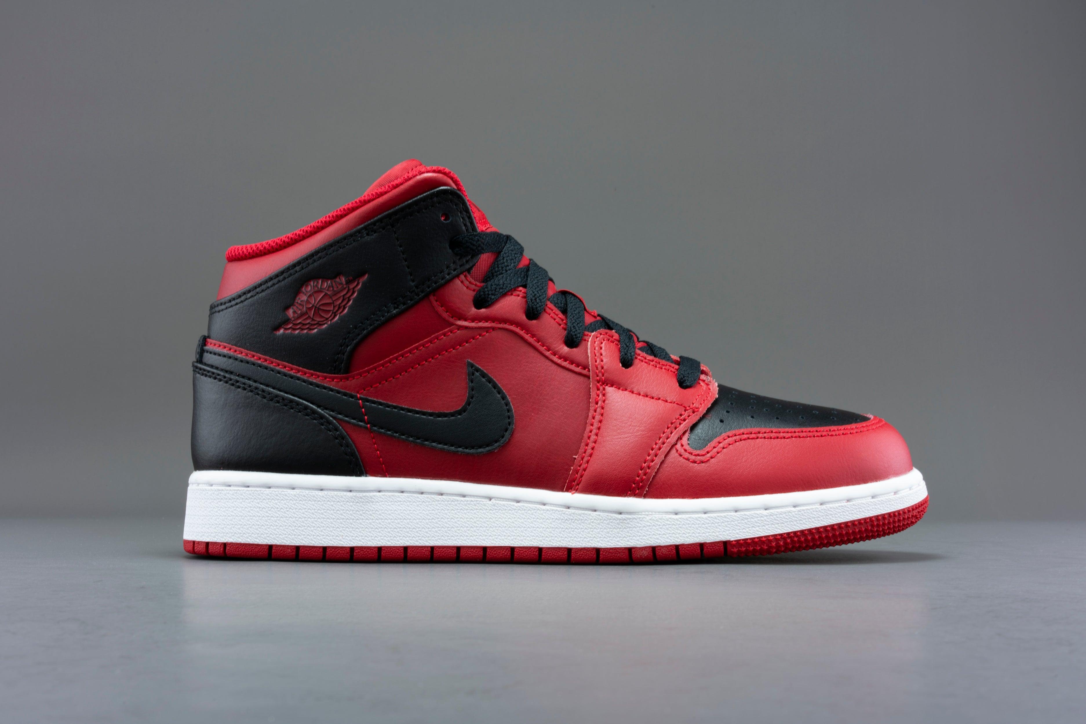 Air Jordan 1 Mid Reverse Bred (2021) (GS)