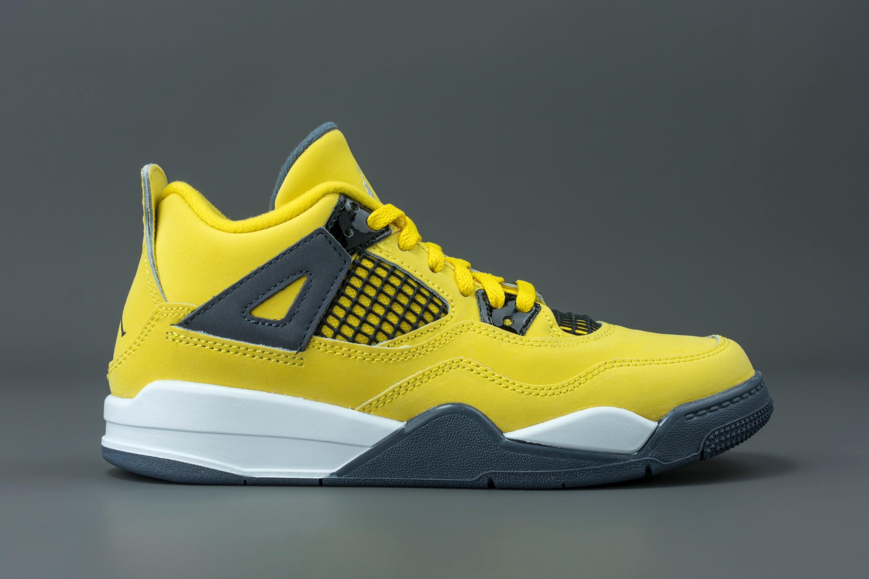 Air Jordan 4 Retro PS Lightning 2021