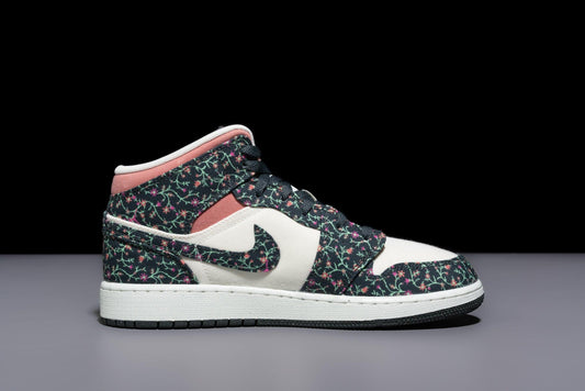 Nike Dames kleding Sportleggings Mid SE GS "Floral Canvas" - Urlfreeze Shop