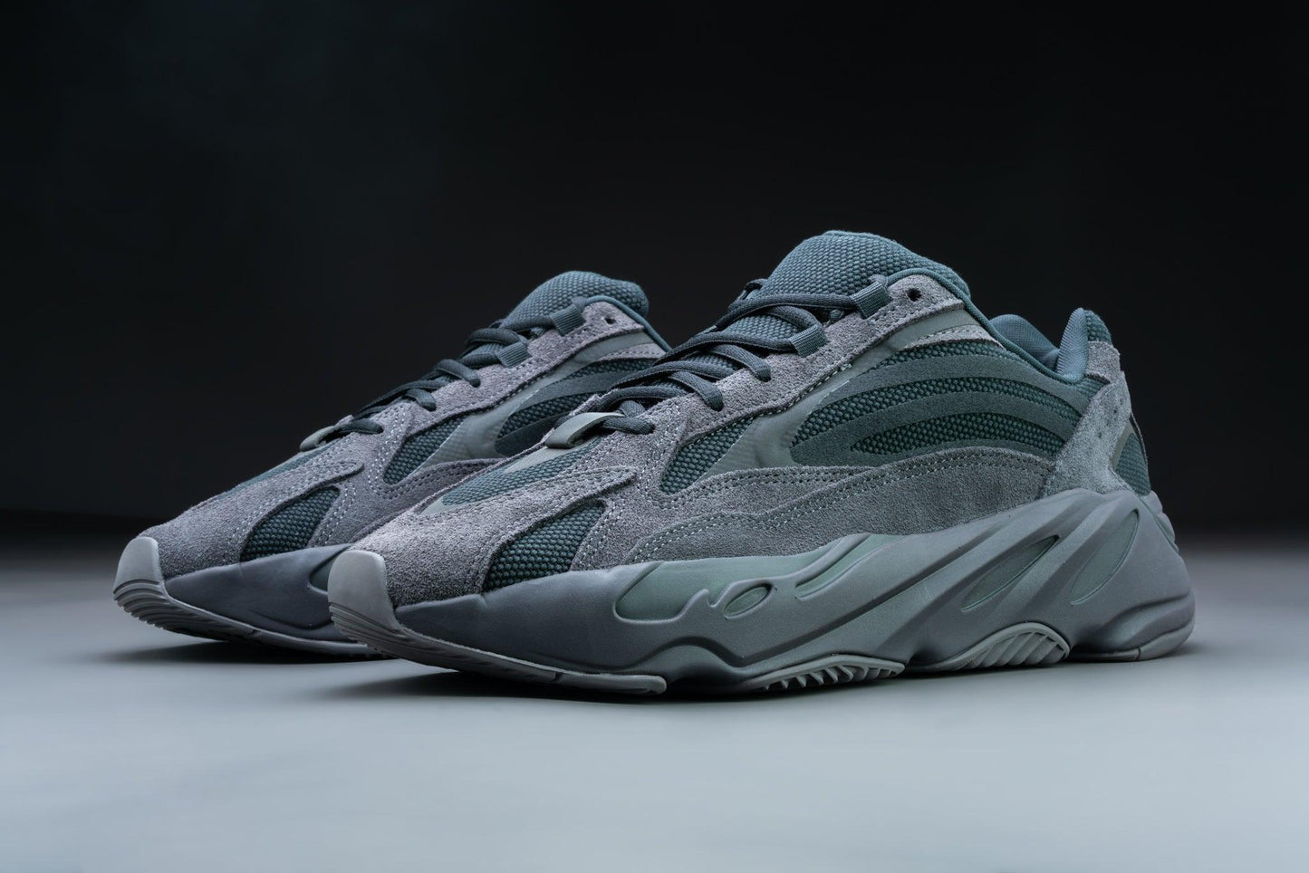 adidas Yeezy Boost 700 V2 Vanta - FU6684 – Lo10M