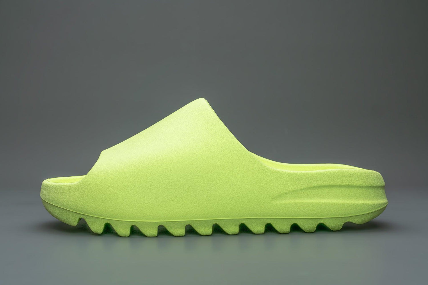 adidas Yeezy Slide Glow Green (2022) - HQ6447 – Lo10M