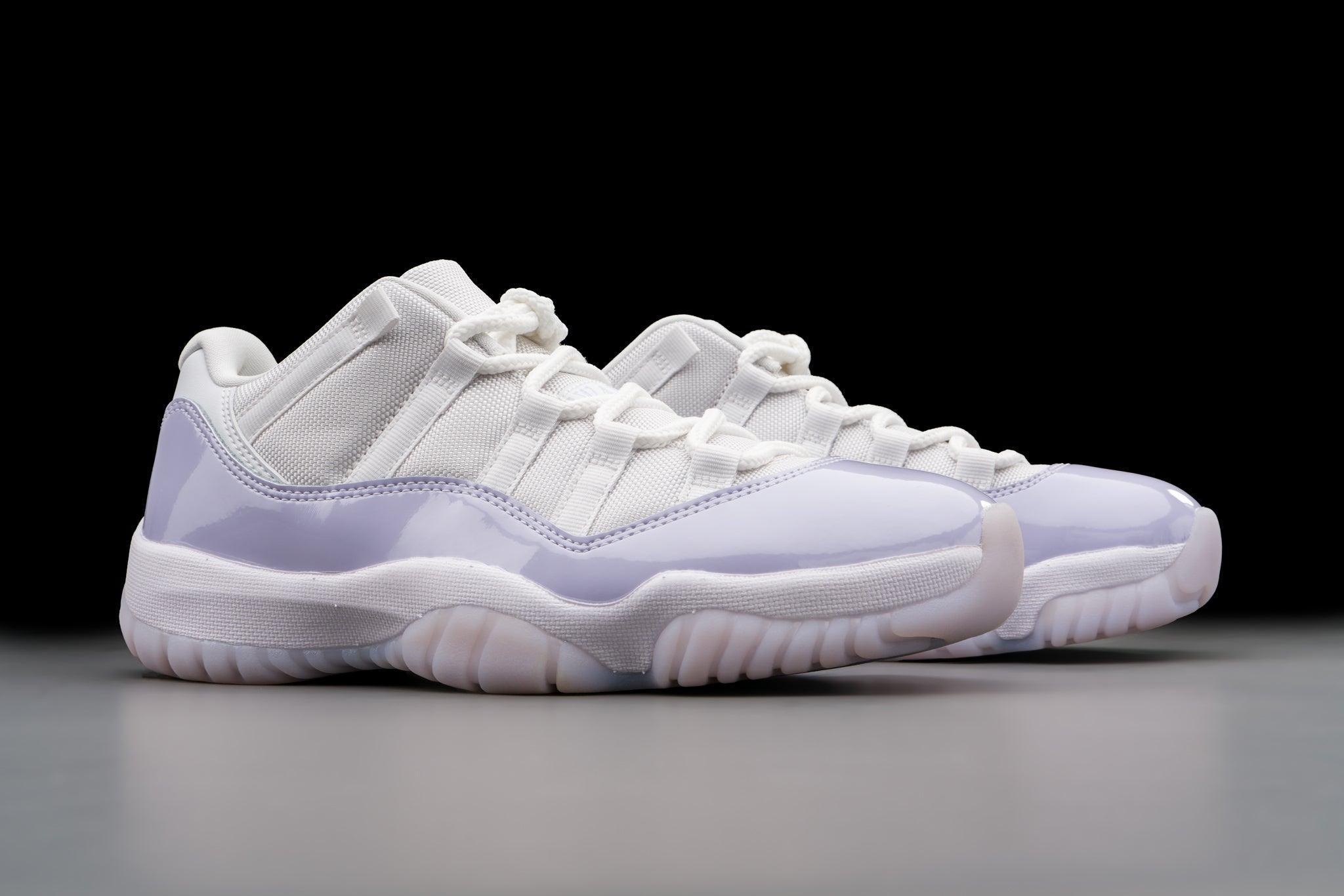 Air Jordan 11 Retro Low Pure Violet (W)