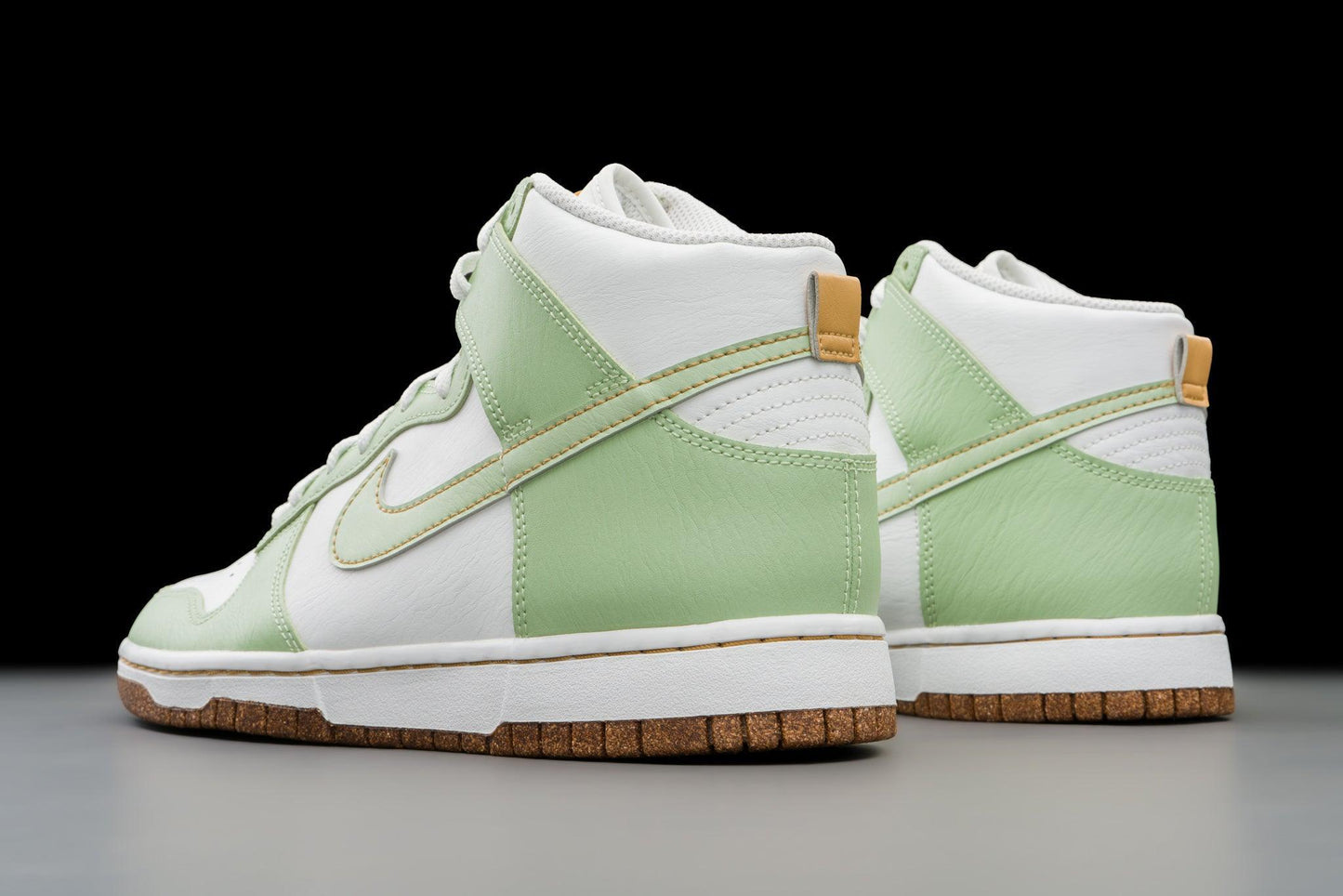 nike dunk high se inspected by swoosh honeydew lo10m 8 1445x