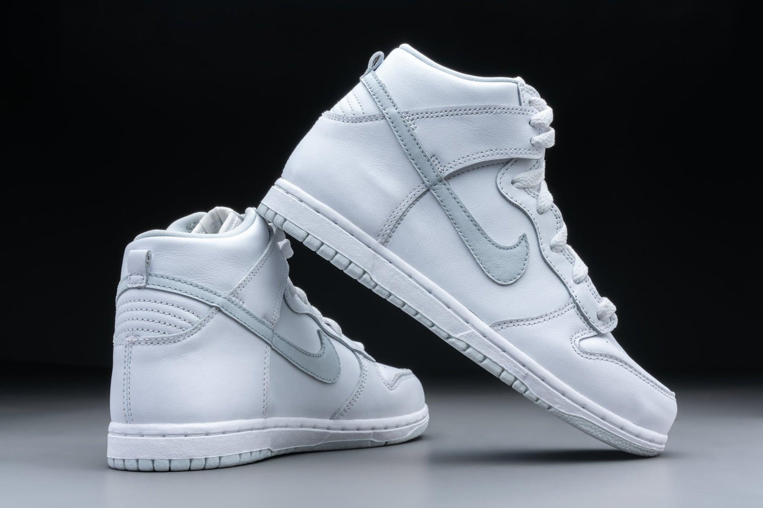 nike dunk high sp pure platinum ps lo10m 3 1500x