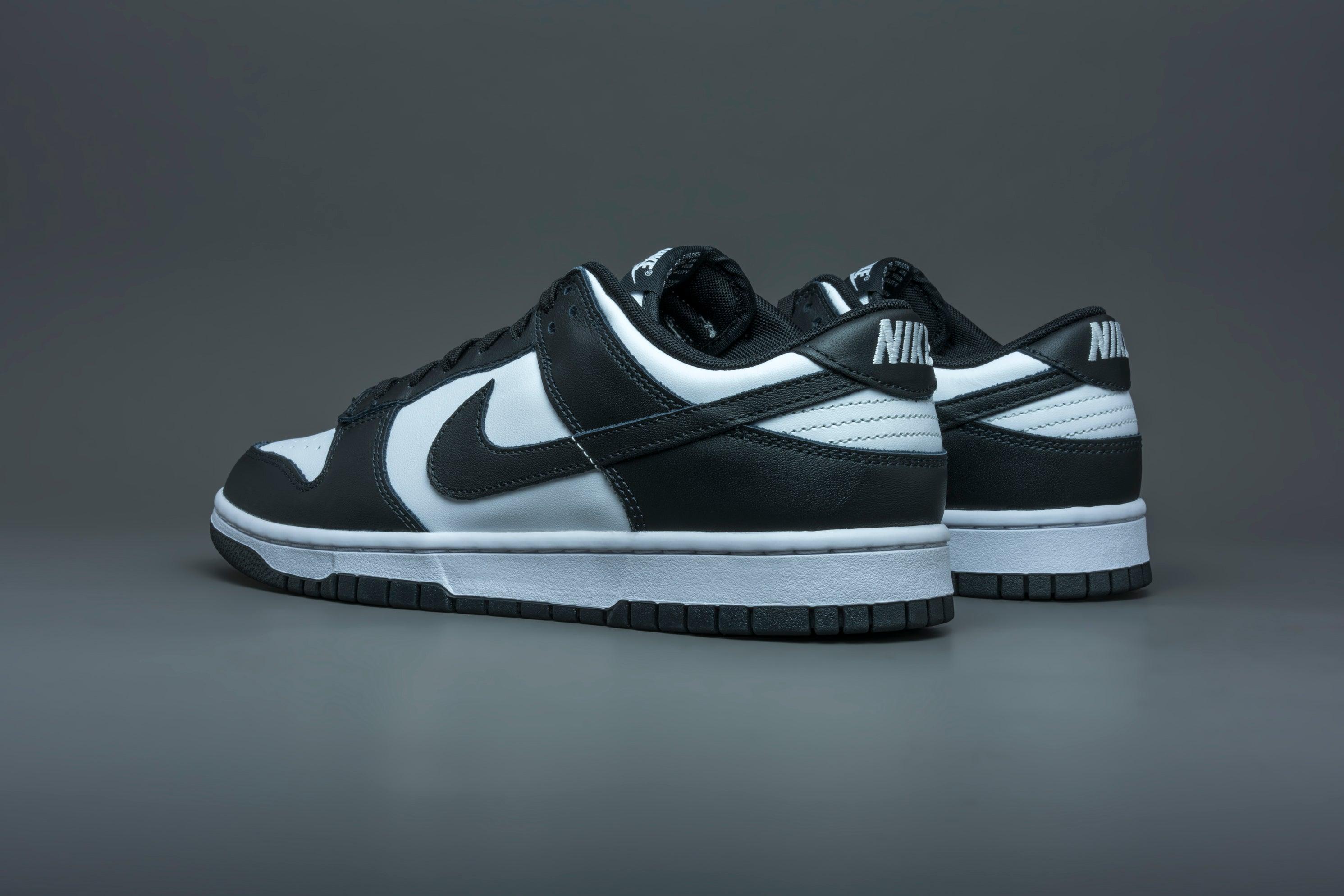 Nike Dunk Low Retro - White / Black 8